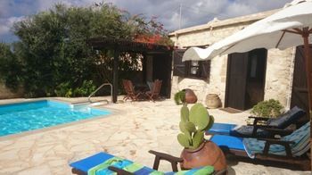 Prickly Pear Hotel Neo Chorio Luaran gambar